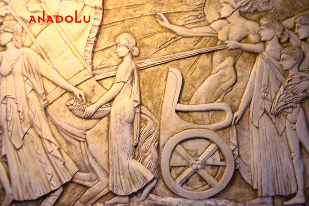 Heykel Rölyef Örneği Bursa