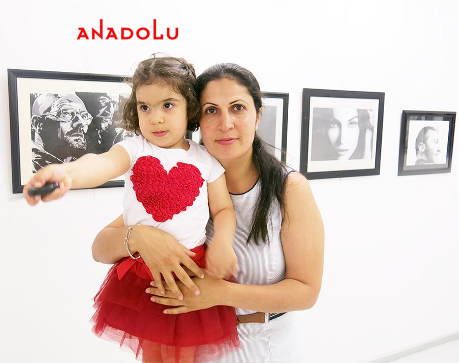 Bursada Karakalem Resim Sergi Düzenleyenler