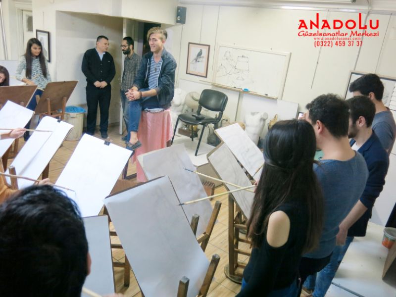 Güzel Sanatlar Fakülteleri İçin Karakalem Kursları Bursa