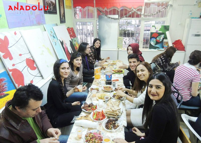 Bursada yağlı boya faaliyet dersleri